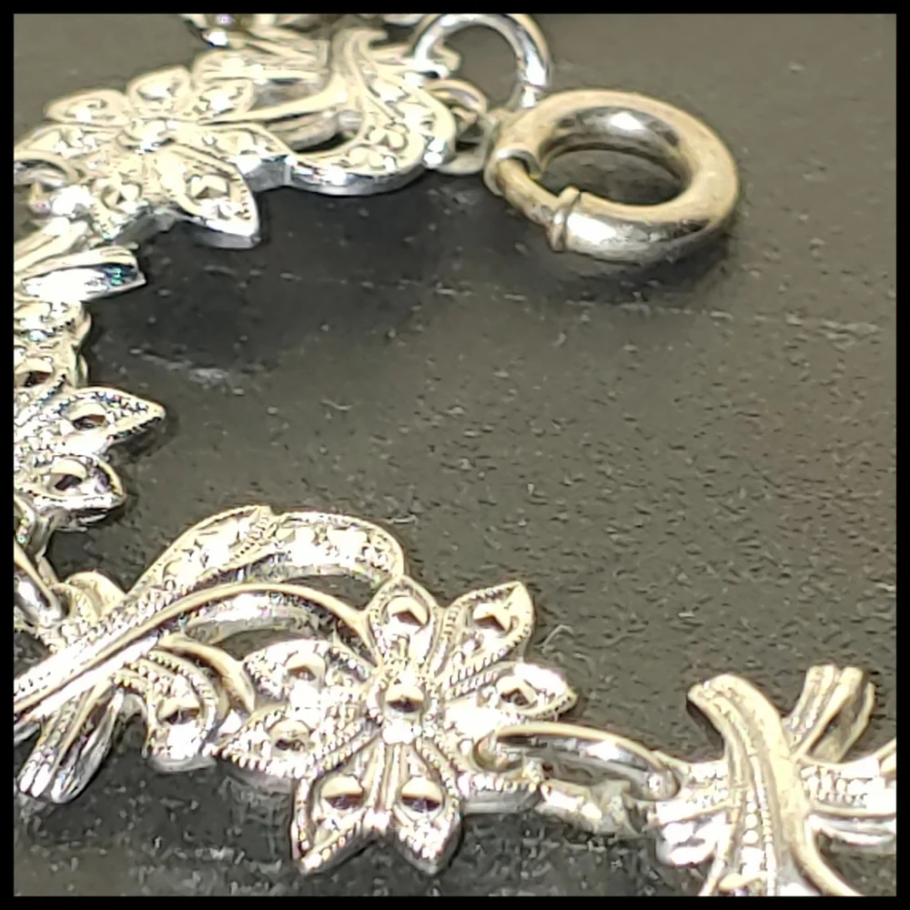 Vintage Sterling Bracelet and Earring Set - Picture 3 of 9